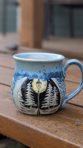 14oz Narnia Lamp Post Mug